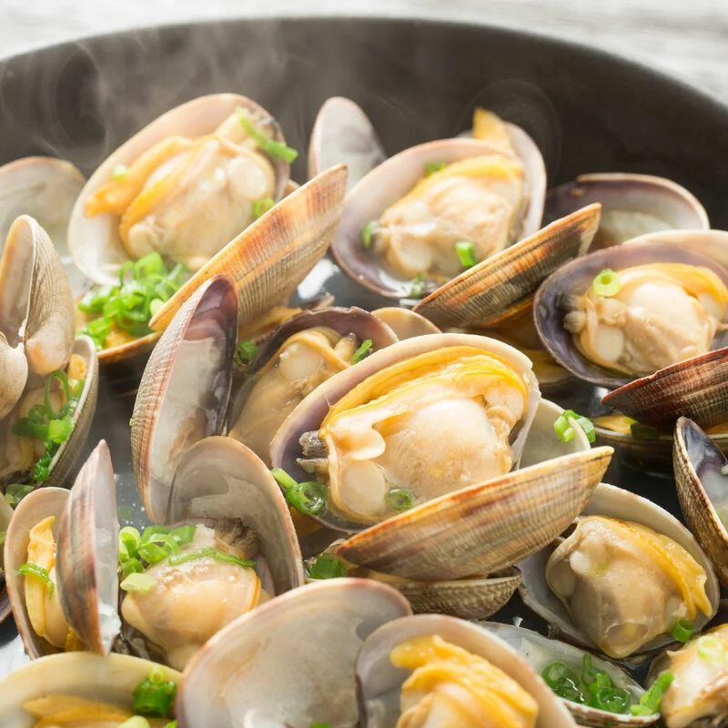 WHITE CLAMS